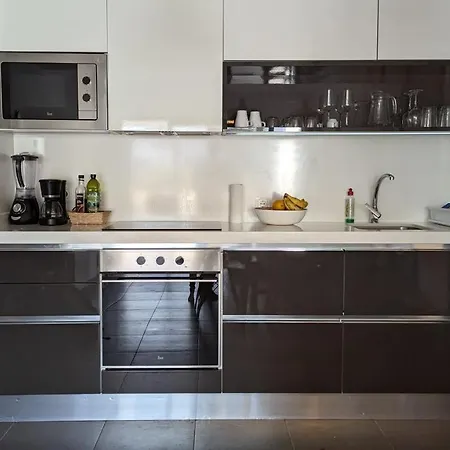 Apartment Modern 2-bdr With A Pool - Casa Lex