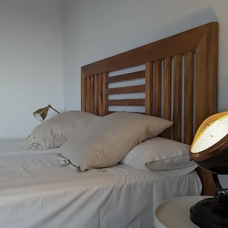 Modern 2-bdr With A Pool - Casa Lex Apartamento *